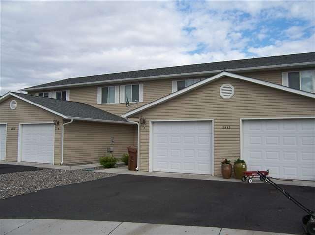 Primary Photo - 2513 Valley View Ct
