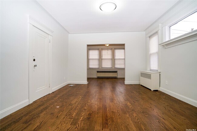 Building Photo - 87-52-87-81 81st Ave