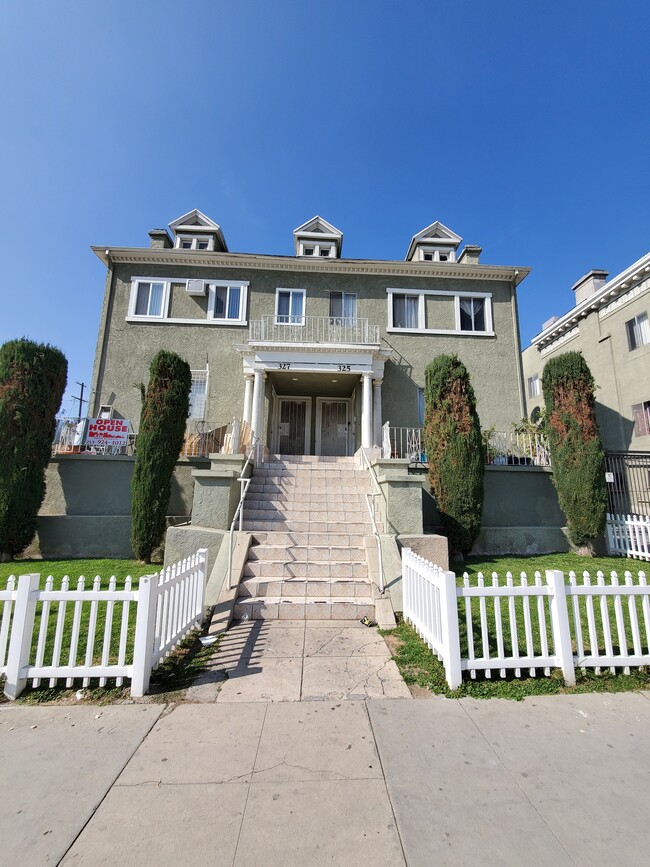 Building Photo - 327 S Rampart Blvd