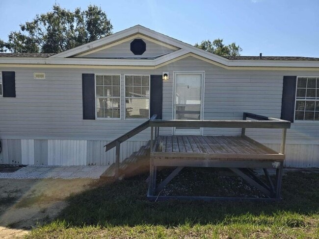 Building Photo - 127 Knollwood Dr