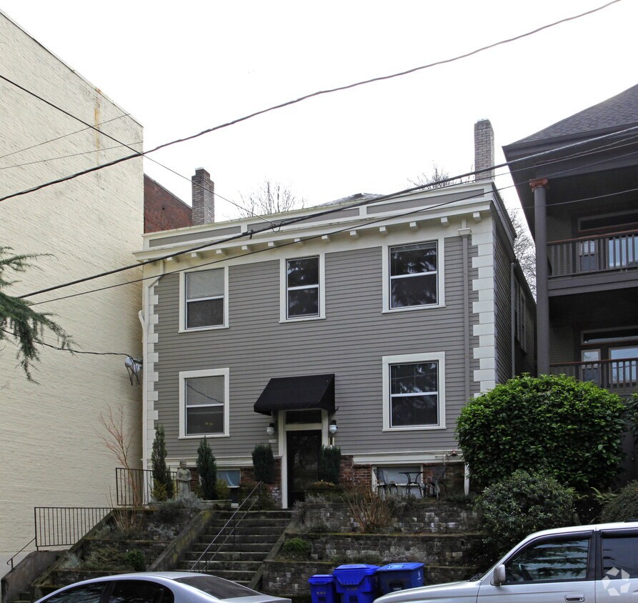 2354 NW Glisan St, Portland, OR 97210 Apartments in Portland, OR