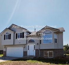 Building Photo - 507 Canyon View Dr