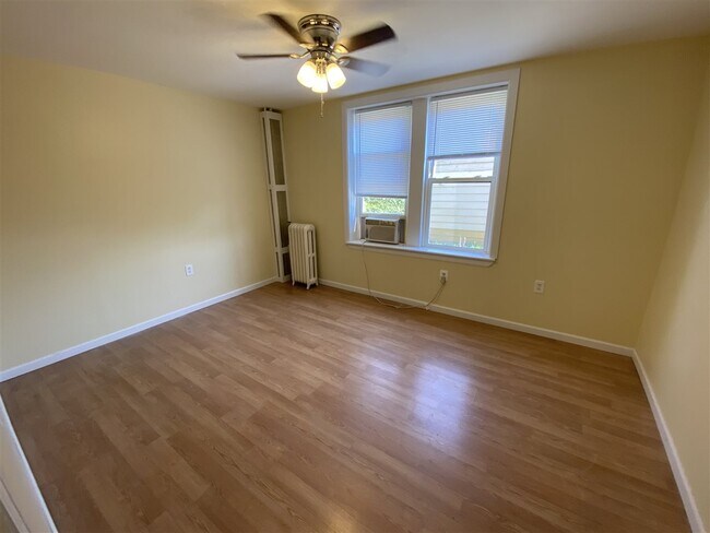 Foto del edificio - 157-159 W 48th St