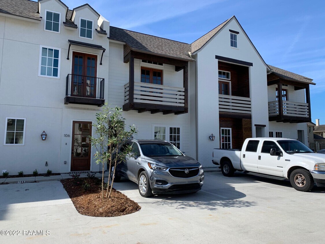 Foto principal - 104 Shirekeep Ln