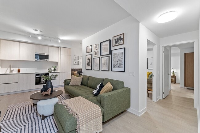 Building Photo - 110 Broadway Ave