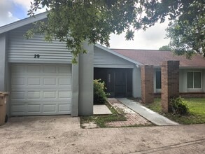 Building Photo - 29 Trophy Ln