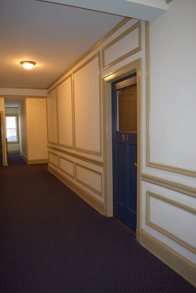 Building Photo - 103 W 39th St