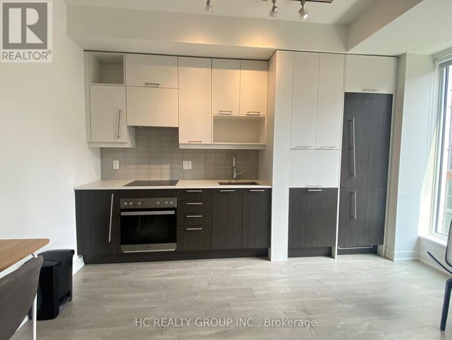 Photo du bâtiment - 30 Nelson St