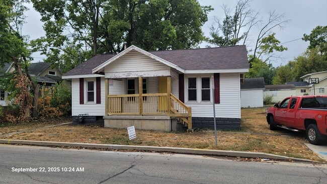 Building Photo - 408 Polk Ave