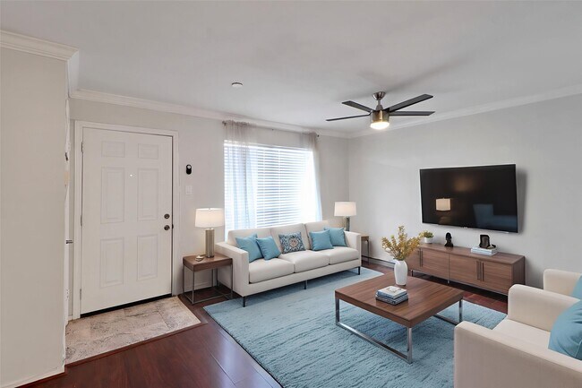 Foto del edificio - 11550 Chimney Rock Rd