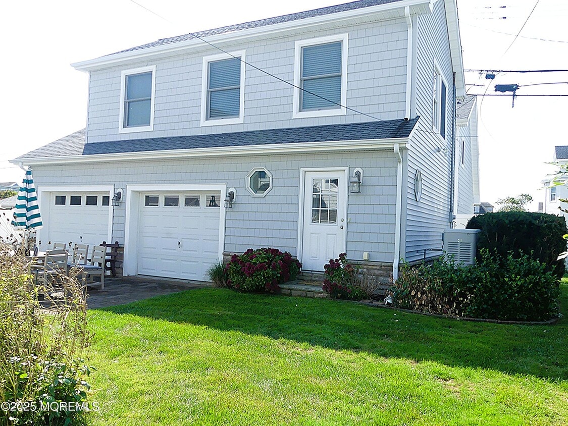 Foto principal - 203 5th Ave