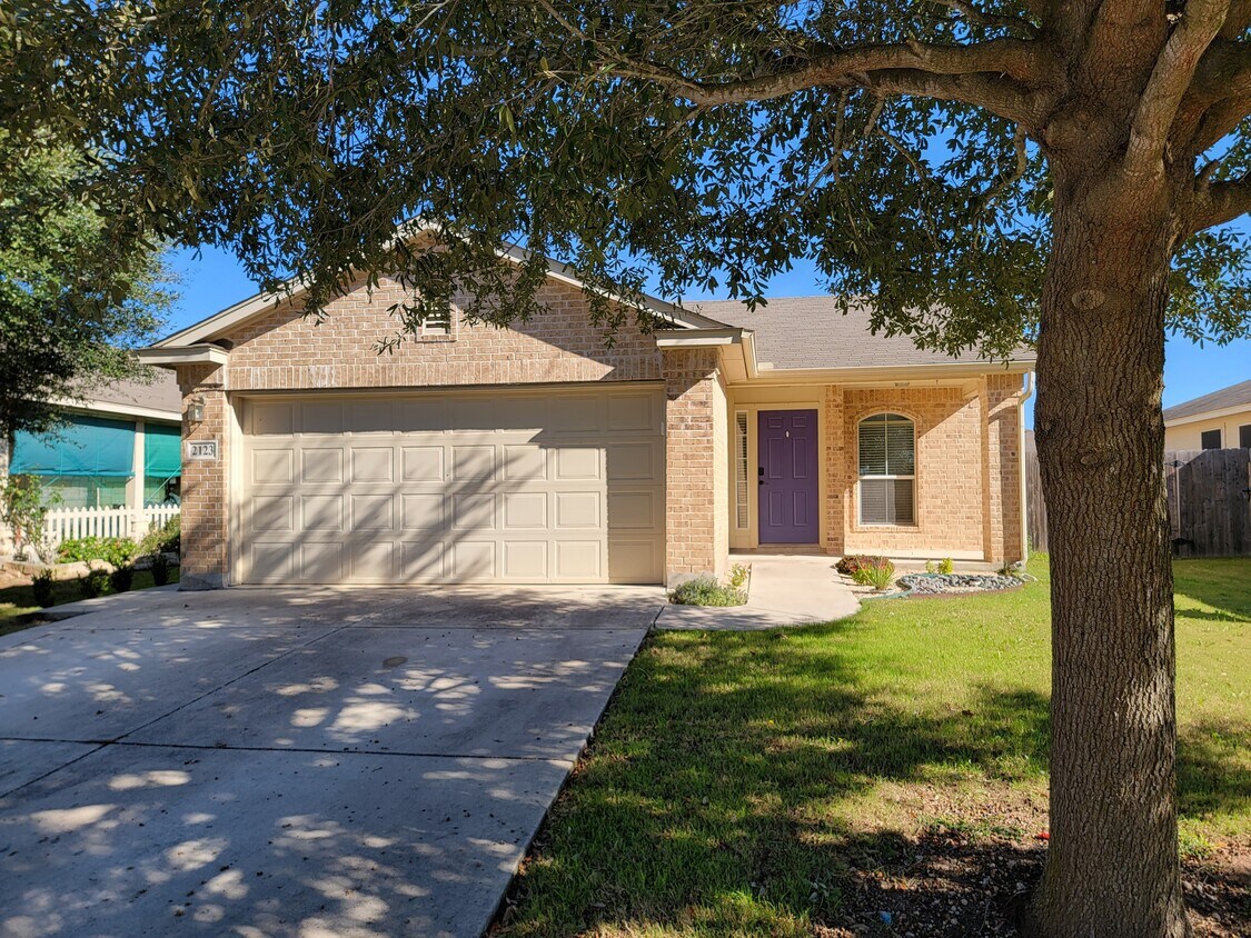 2123 Wiltshire Dr, New Braunfels, TX 78130 House Rental in New