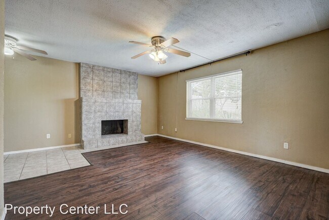 Building Photo - 1 br, 1 bath House - 1701 E Lindsey St Apt 1