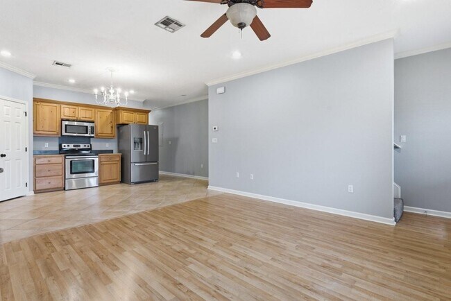 Foto del edificio - 620 Bienville St