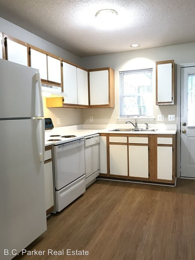 Building Photo - 1904 Rendall St