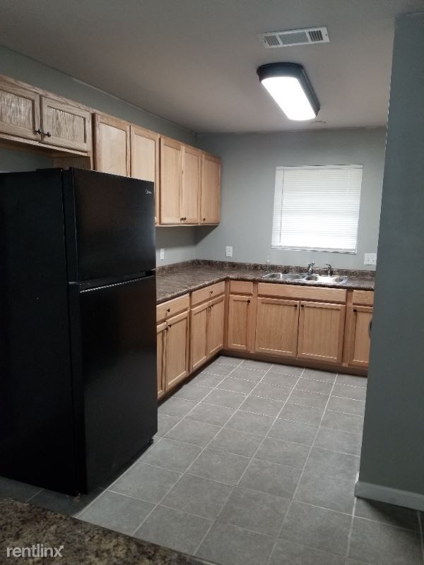 Building Photo - 3 br, 1.5 bath House - 1701 MLK Drive, AR.