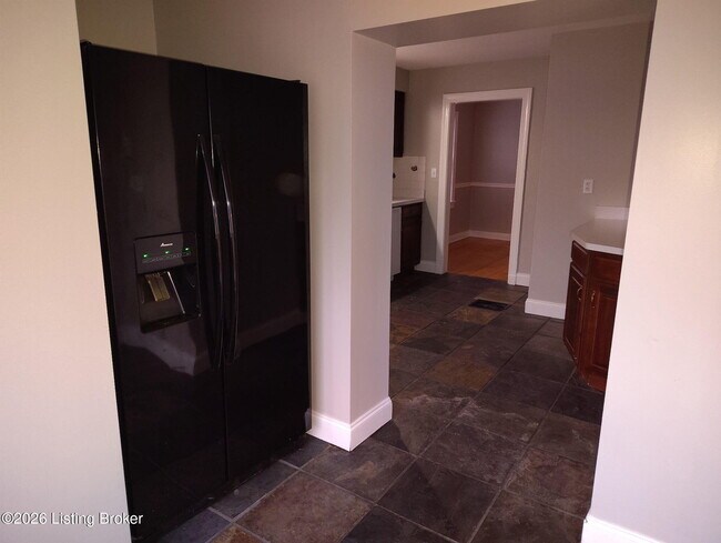 Foto del edificio - 3253 Lexington Rd