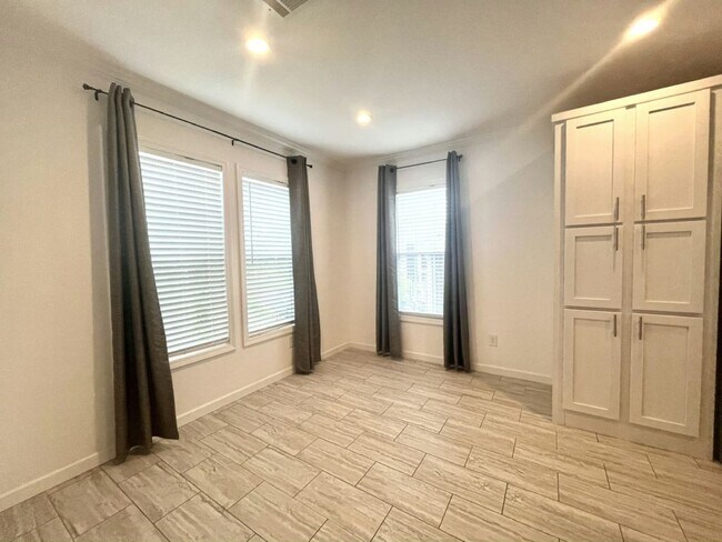Foto del edificio - 402 Morristown Cay
