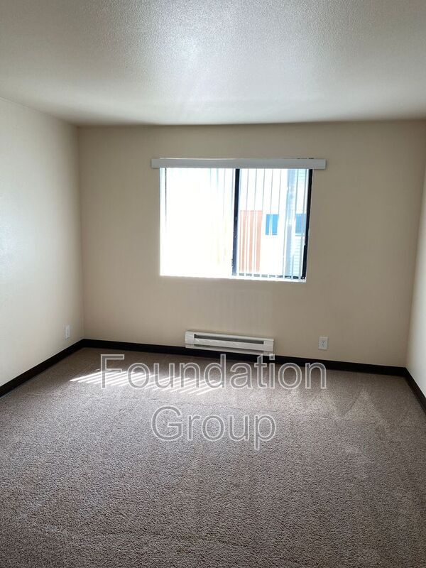 Foto del edificio - 321 10th Ave