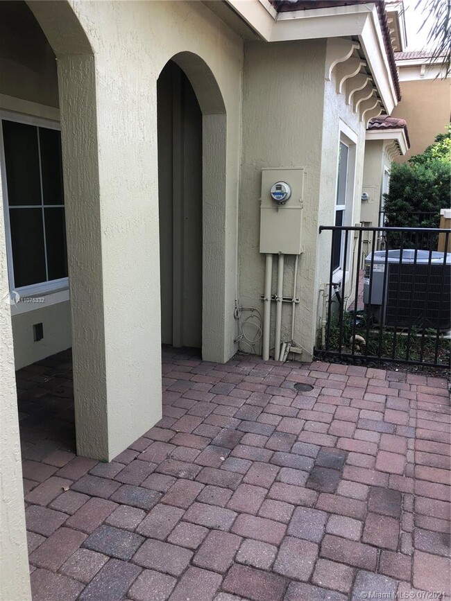 Building Photo - 372 Lake Monterey Cir