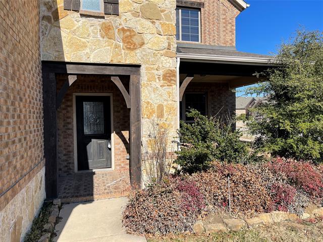 Building Photo - 2409 Sun Creek Dr