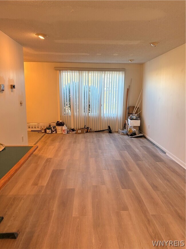 Foto del edificio - 141 Draden Ln