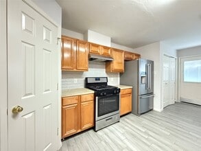 Building Photo - 6534 Carly Park Way