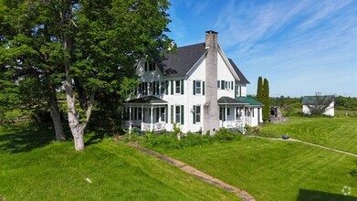 Building Photo - 353 Auriesville Rd
