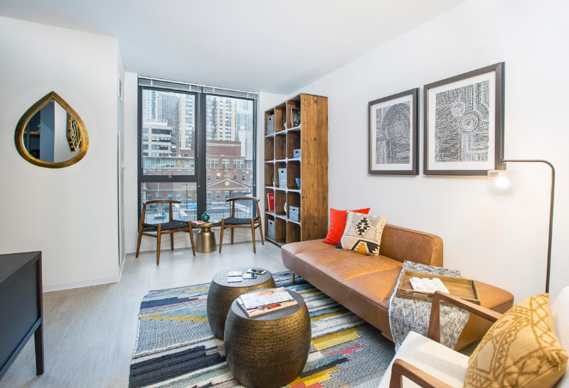 Foto principal - 165 W Superior St