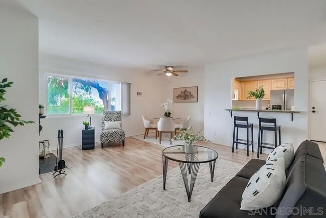 Building Photo - CHARMING 2BD/1BA GOLDEN HILL CONDO! ONLY $2,495/mo