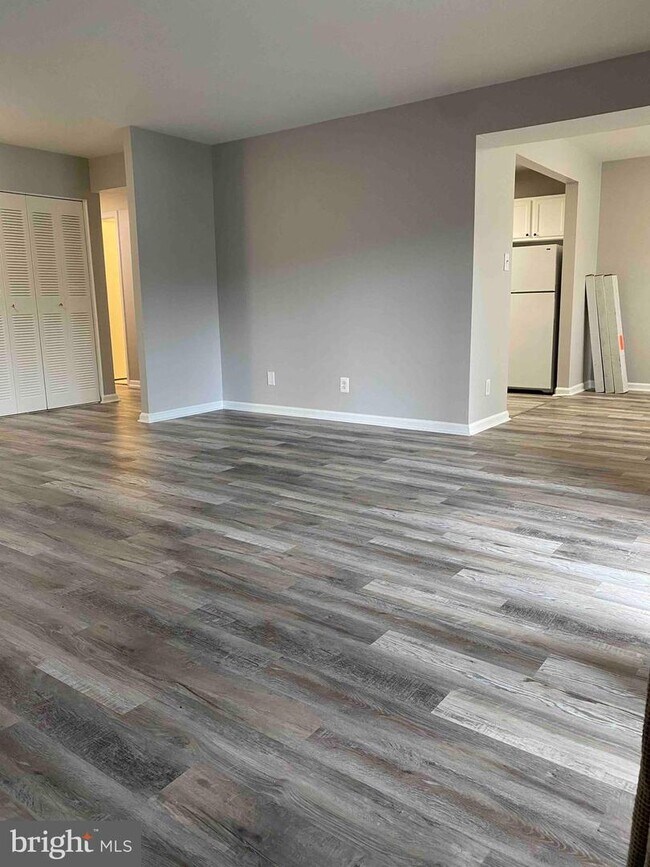 846 Quince Orchard Blvd Unit T1, Gaithersburg, MD 20878 Room for