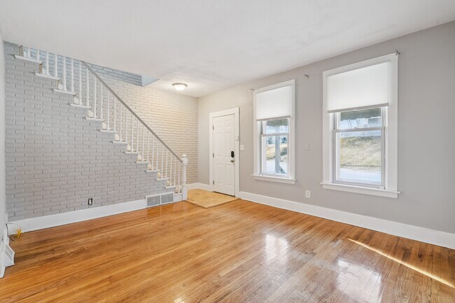 Foto del edificio - 1411 Jersey Ridge Rd