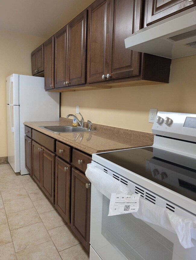 Foto del edificio - 815 NW River Shores Blvd