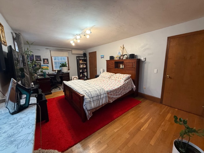 Foto del edificio - 34 Hitching Post Ln