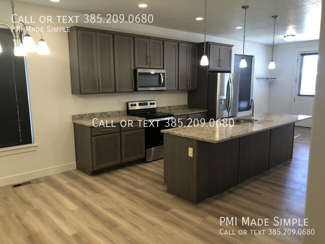Foto del edificio - 1634 N Westview Ln