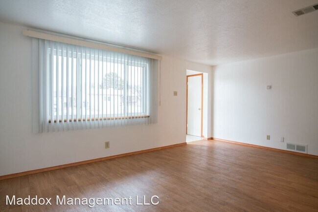 Building Photo - 3 br, 2 bath House - 11612 Constitution St...