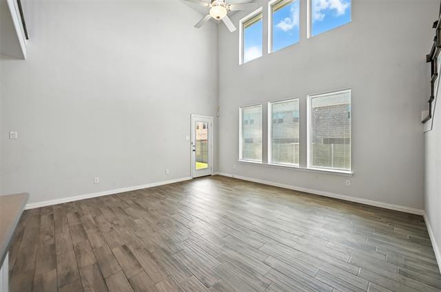 Foto del edificio - 700 Parkside Dr