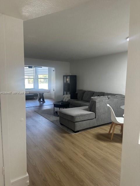 Foto del edificio - 1401 NE 191st St