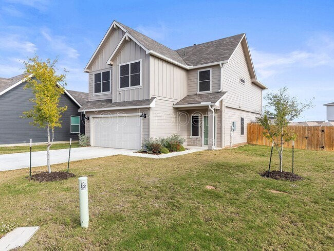 Building Photo - 374 Wayne Way