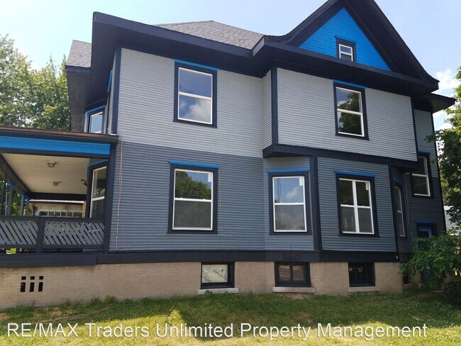 Foto del edificio - 4 br, 2.5 bath House - 1301 W Columbia Ter...