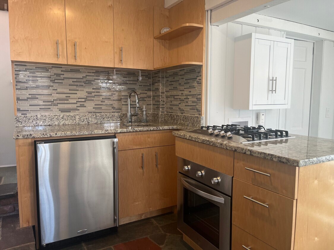 Foto principal - 161 Good Hill Rd