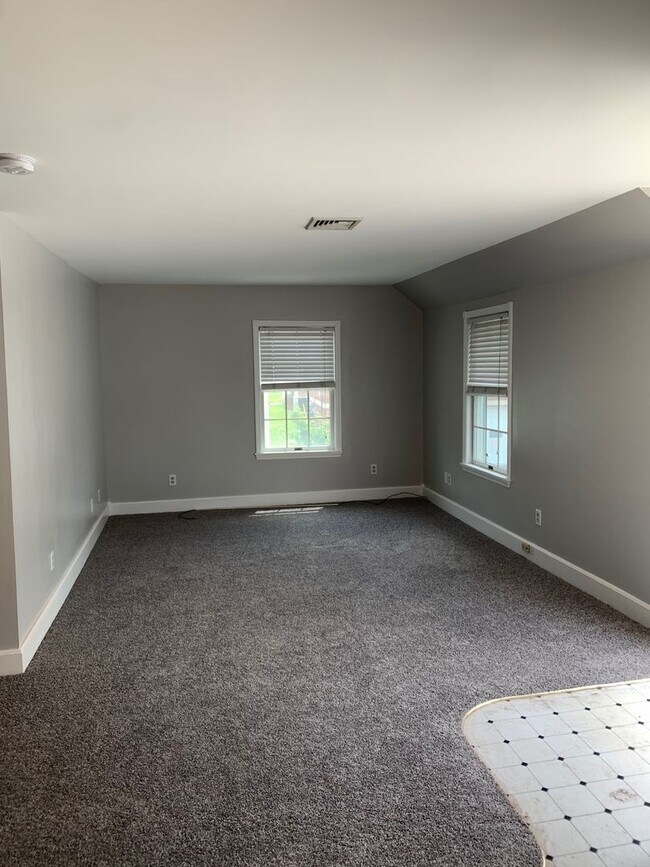 Foto del edificio - 9 Washington Ave