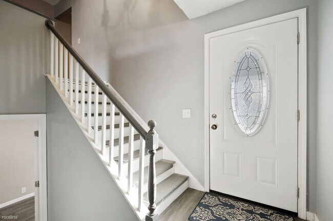 Foto del edificio - 5 br, 3 bath House - 12800 Country View Lane