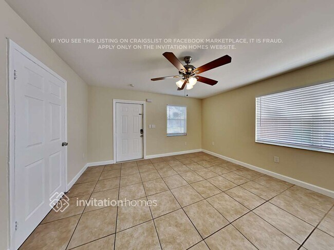 Foto del edificio - 15176 SW 128th Ct