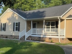 Building Photo - 170 Devin Dr