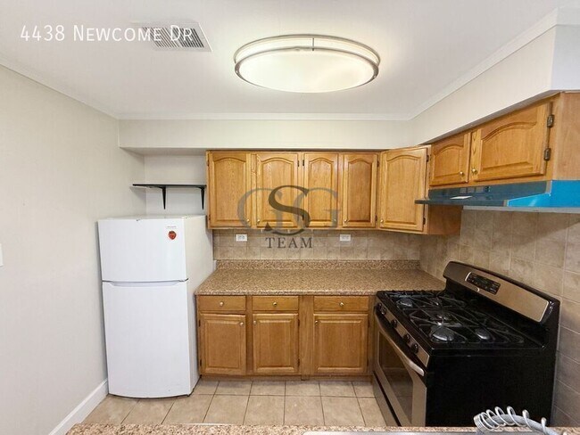 Foto del edificio - 4438 Newcome Dr