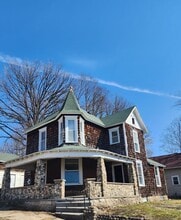 Building Photo - 900 Erie Ave