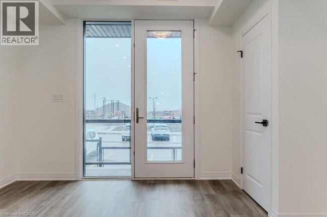 Photo du bâtiment - 142 Foamflower Pl