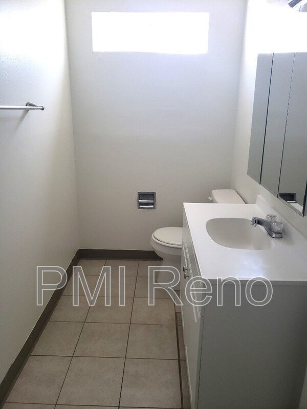 Foto del edificio - 3266 Gypsum Rd