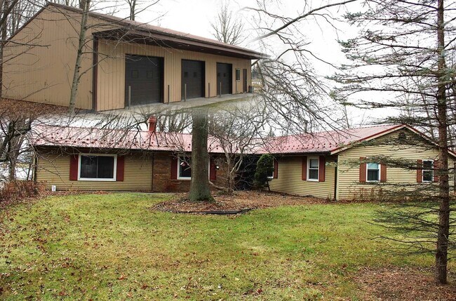 Building Photo - 15601 Bull Rapids Rd